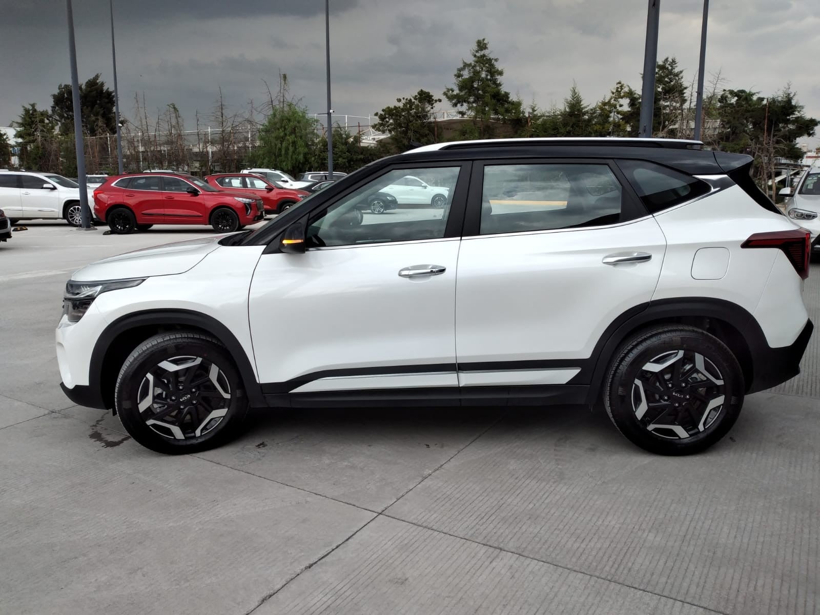 2025 Kia SELTOS SXL