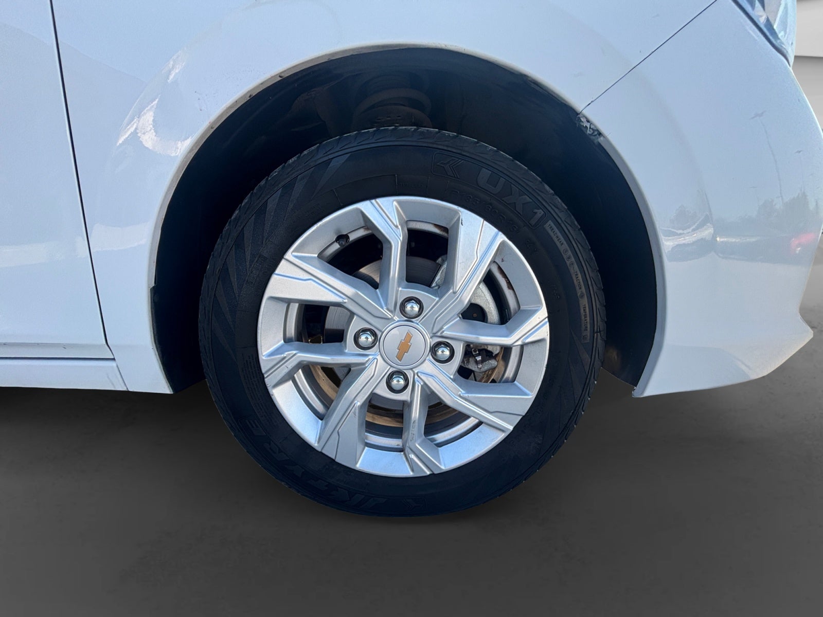 2024 Chevrolet AVEO LT MANUAL E