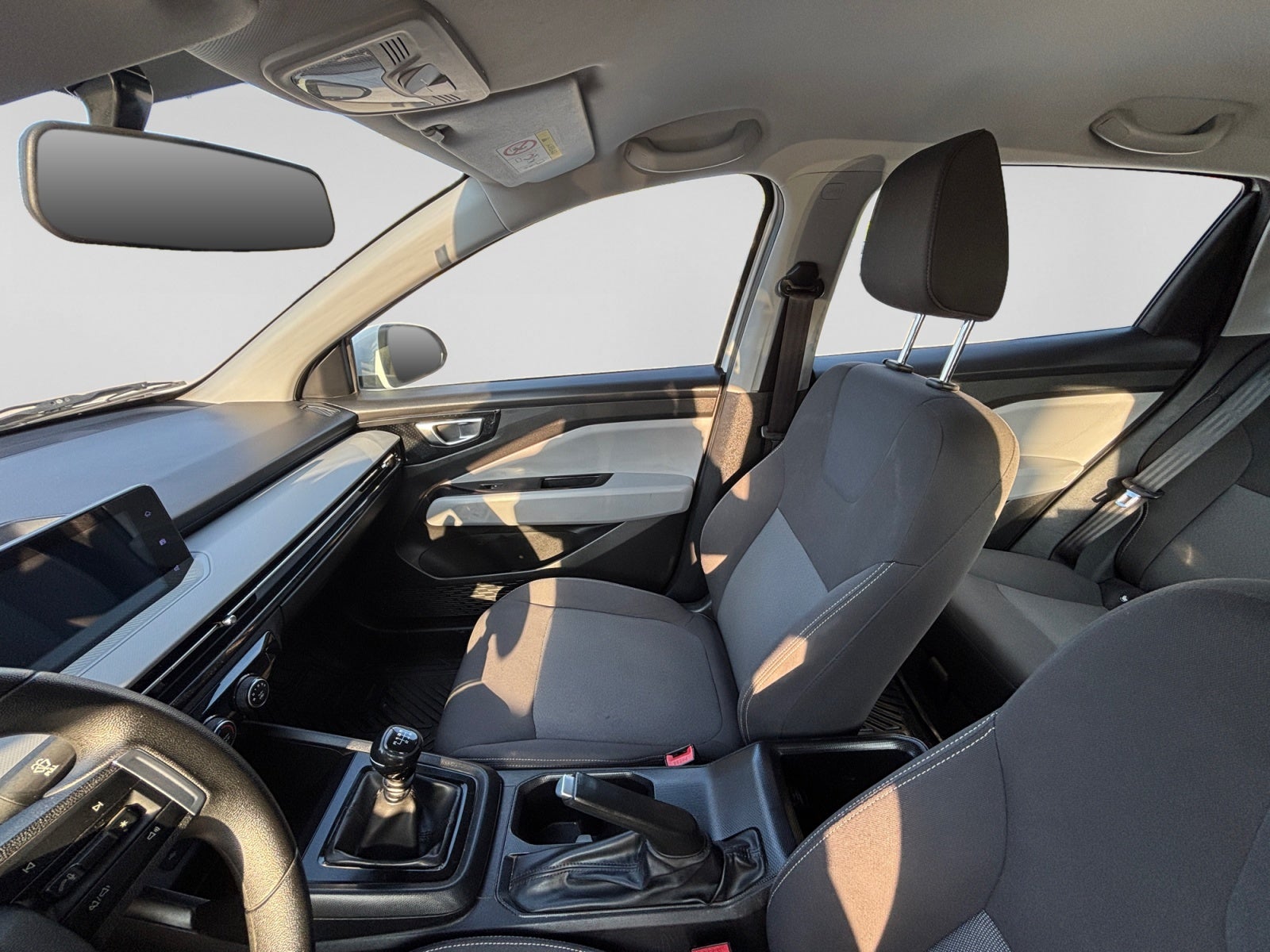 2024 Chevrolet AVEO LT MANUAL E