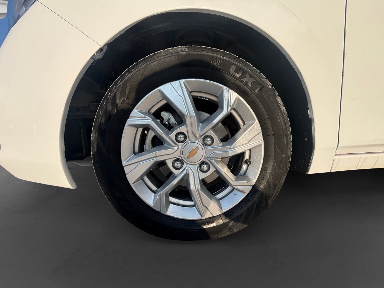 2024 Chevrolet AVEO LT MANUAL E