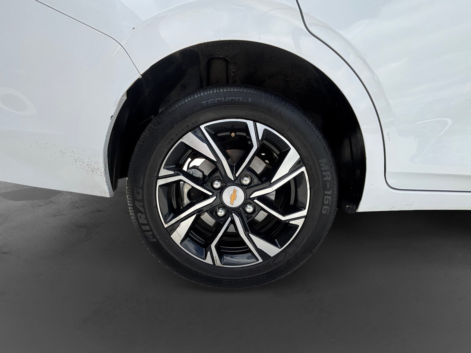 2024 Chevrolet AVEO LT PLUS