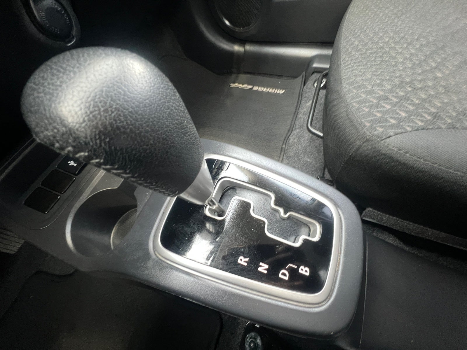 2024 Mitsubishi MIRAGE G4 GLS-CVT