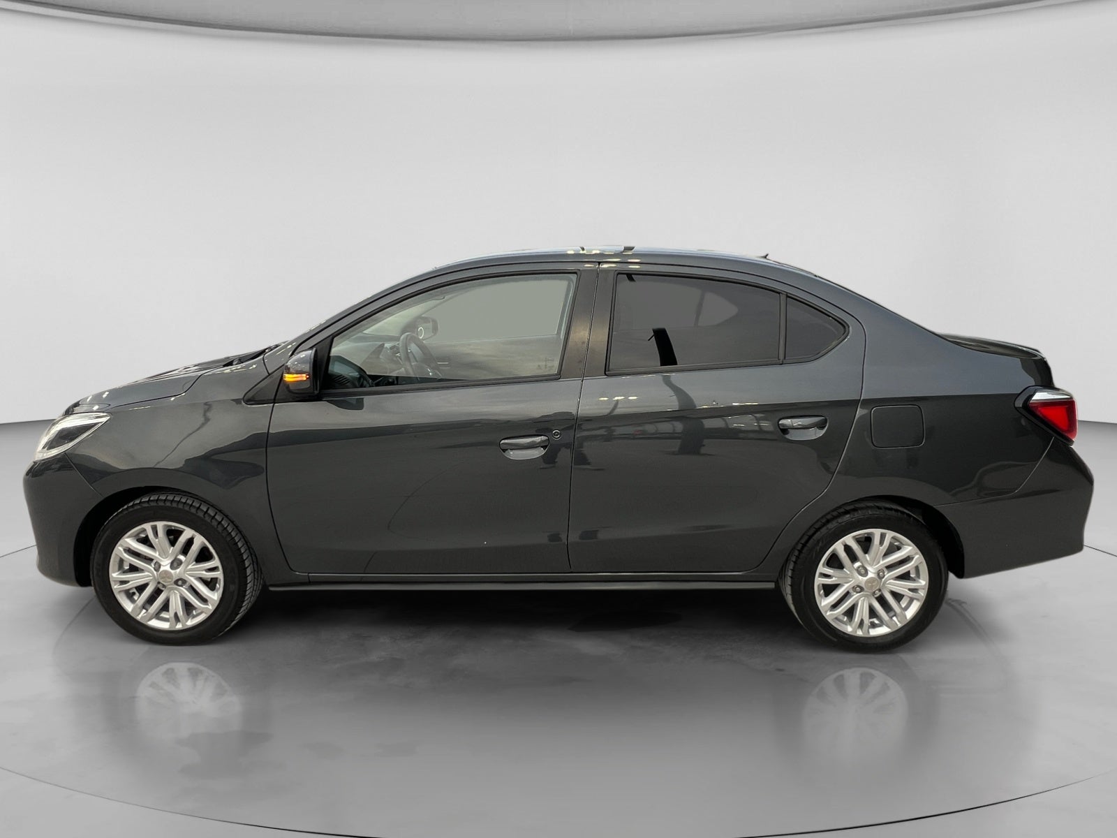 2024 Mitsubishi MIRAGE G4 GLS-CVT