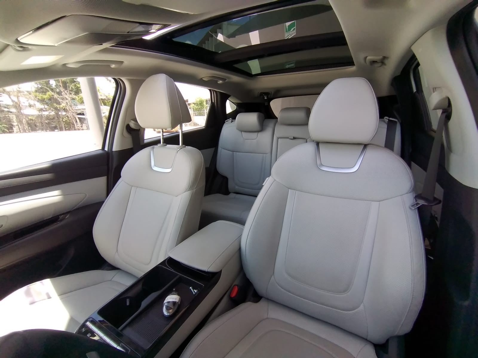 2025 Hyundai TUCSON LIMITED TECH
