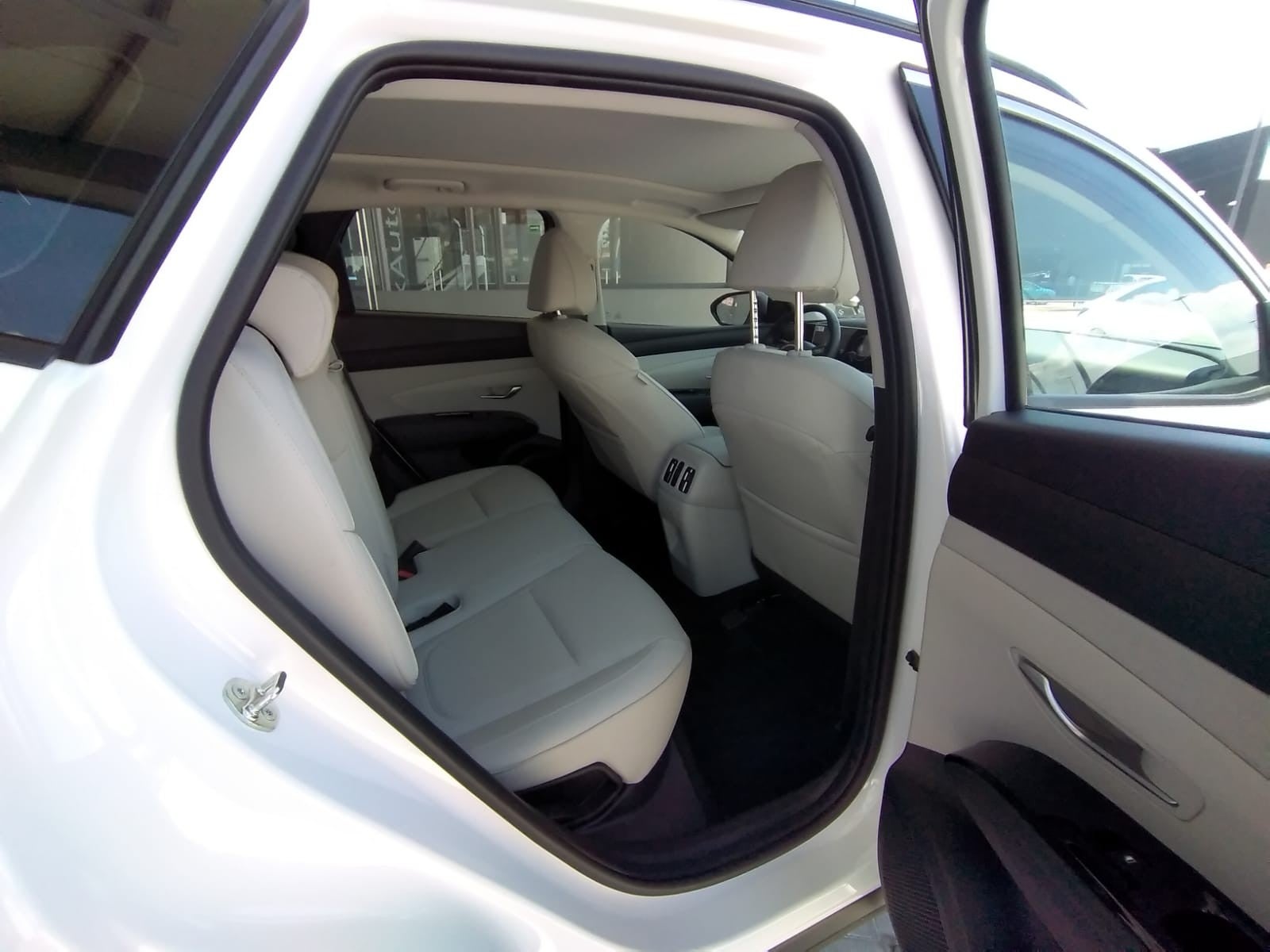 2025 Hyundai TUCSON LIMITED TECH