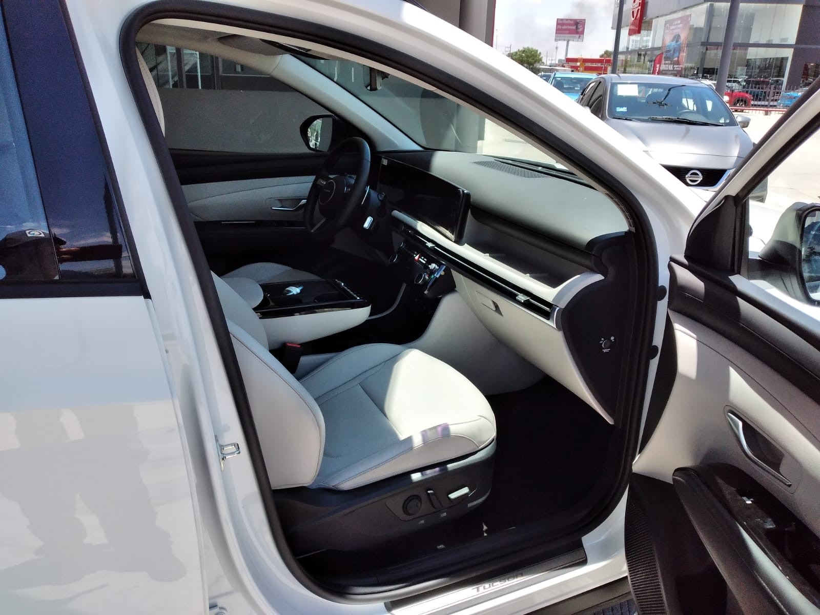 2025 Hyundai TUCSON LIMITED TECH