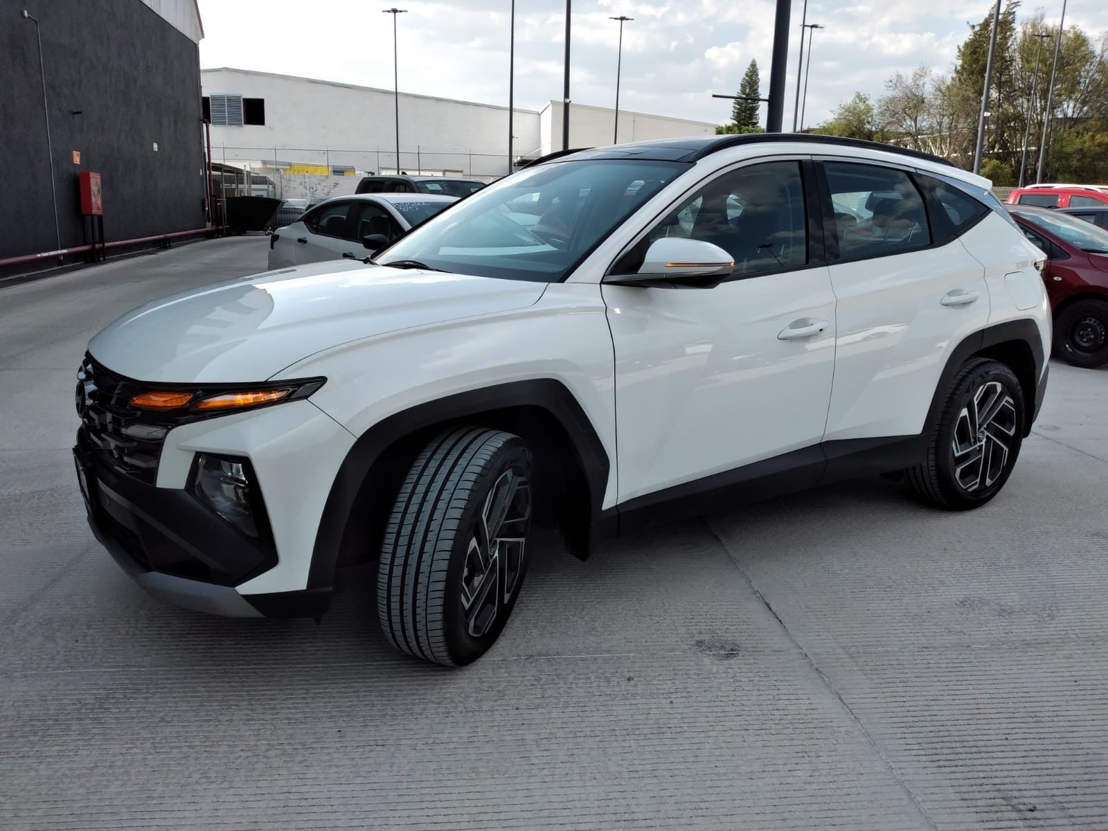 2025 Hyundai TUCSON LIMITED TECH