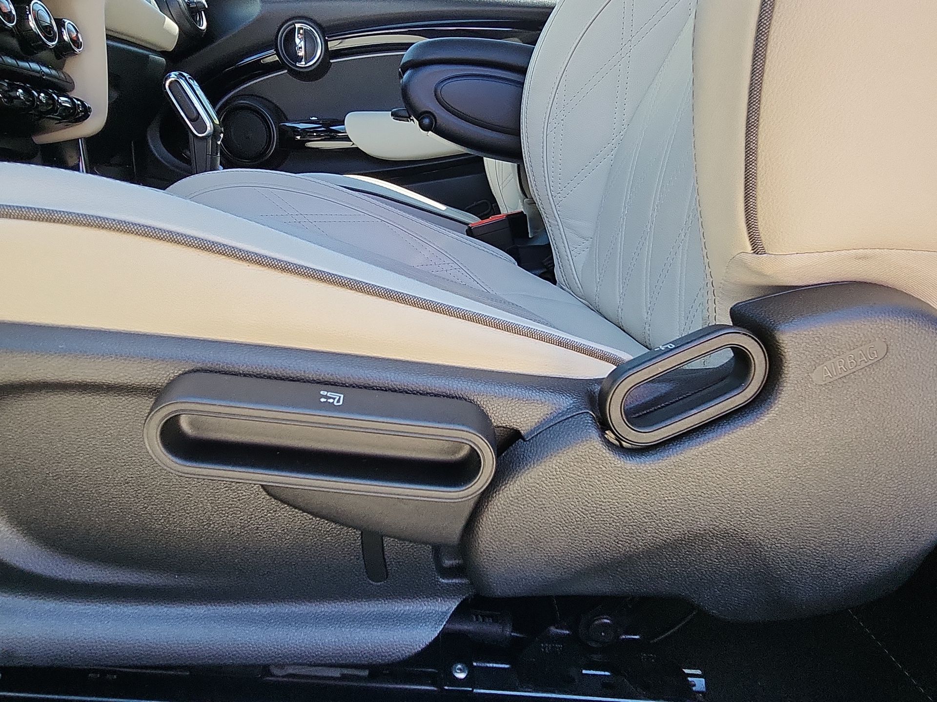 2022 MINI COOPER SE ICONIC AUTOMATICO