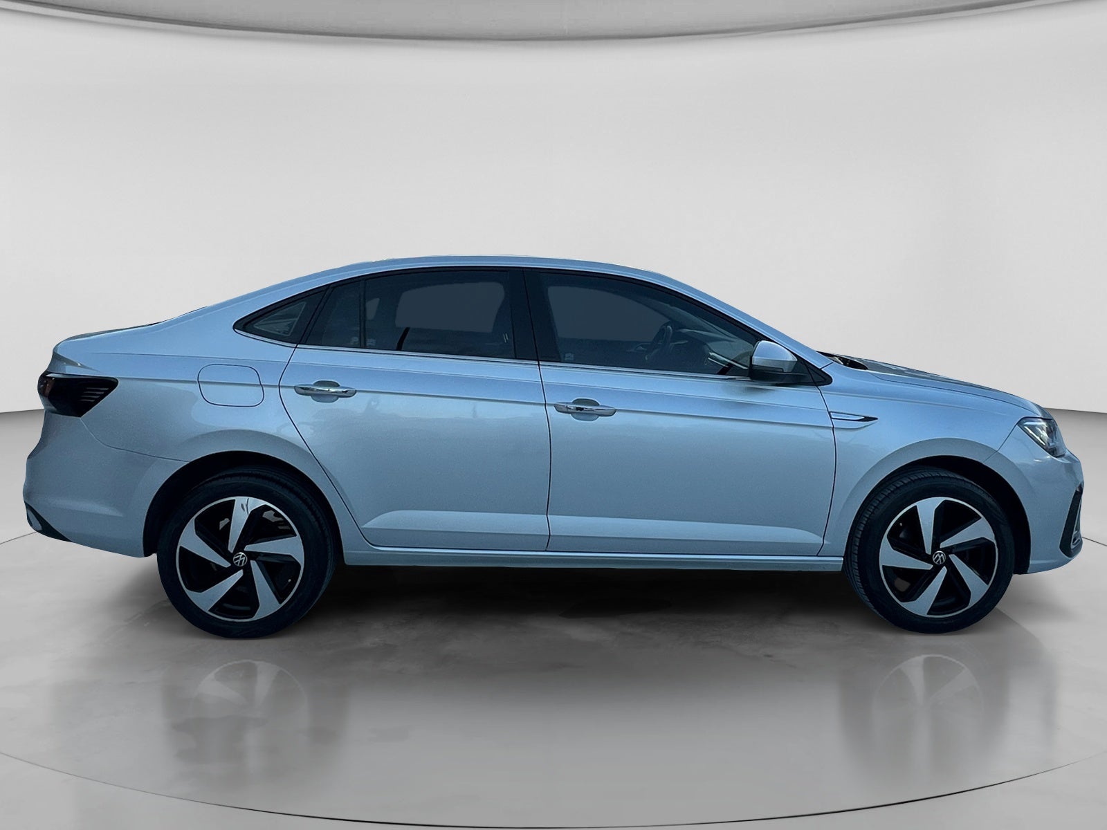 2023 Volkswagen VIRTUS HIGHLINE