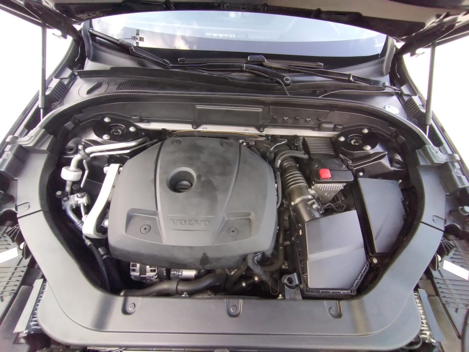 2019 Volvo XC60 INSCRIPTION T6 AWD
