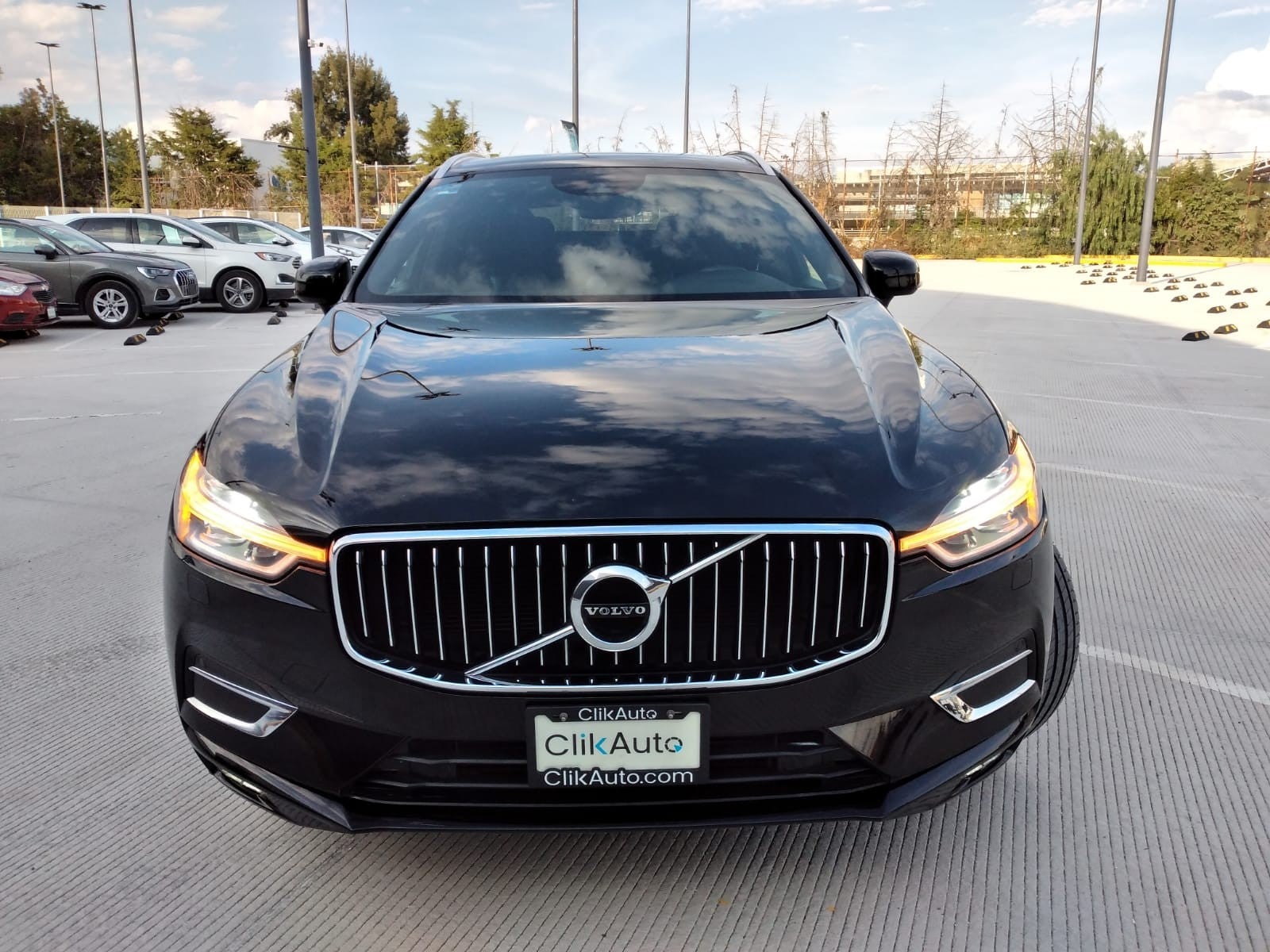 2019 Volvo XC60 INSCRIPTION T6 AWD