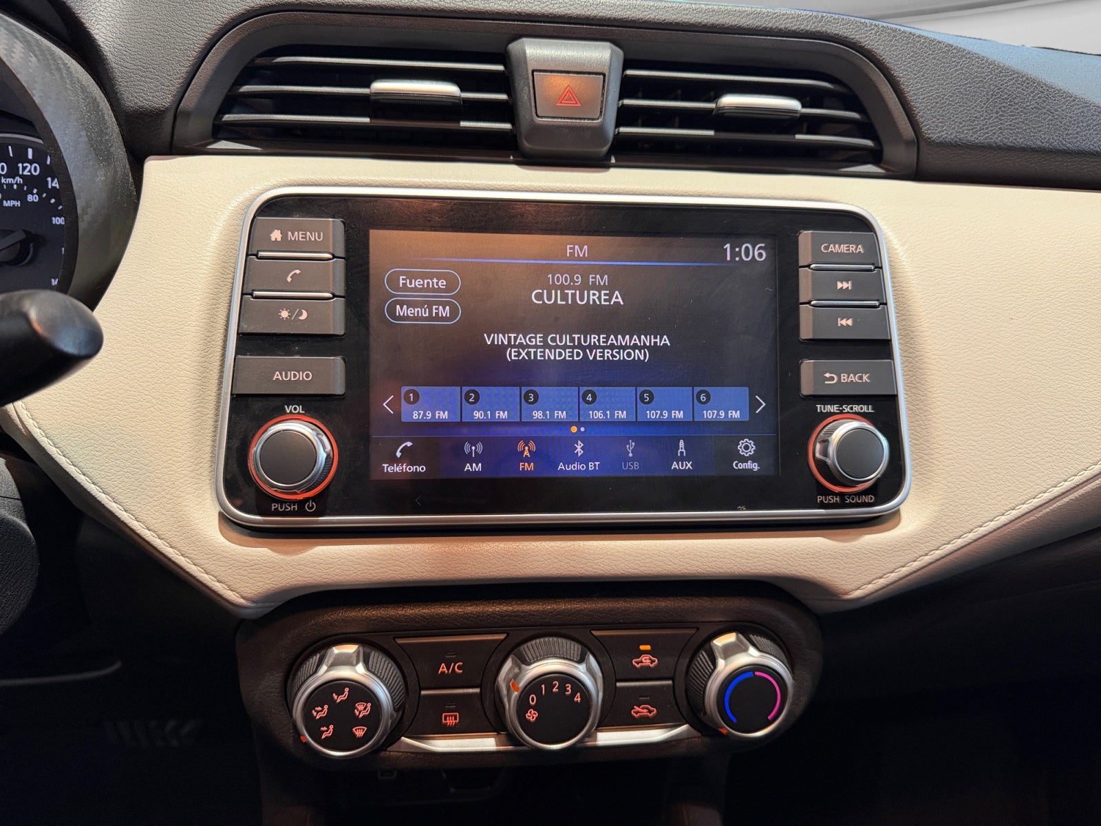 2020 Nissan VERSA ADVANCE CVT