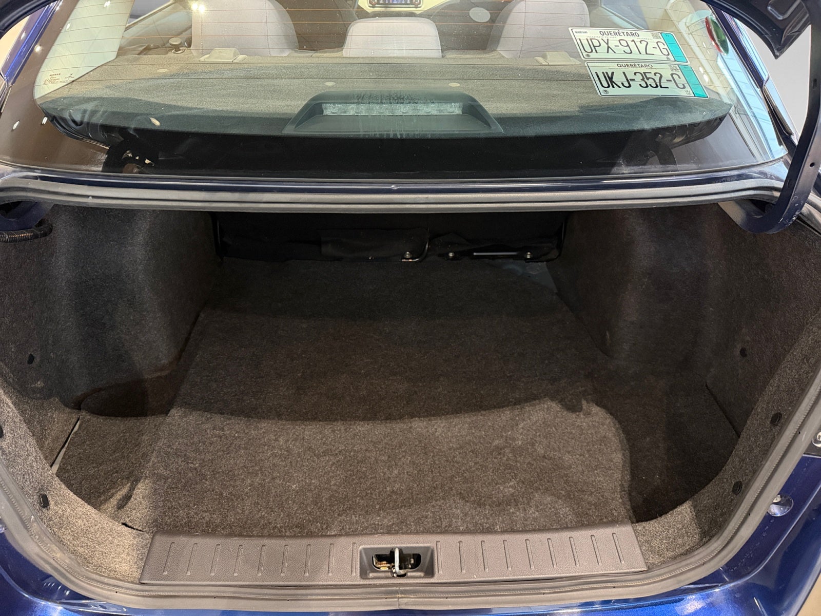 2020 Nissan VERSA ADVANCE CVT