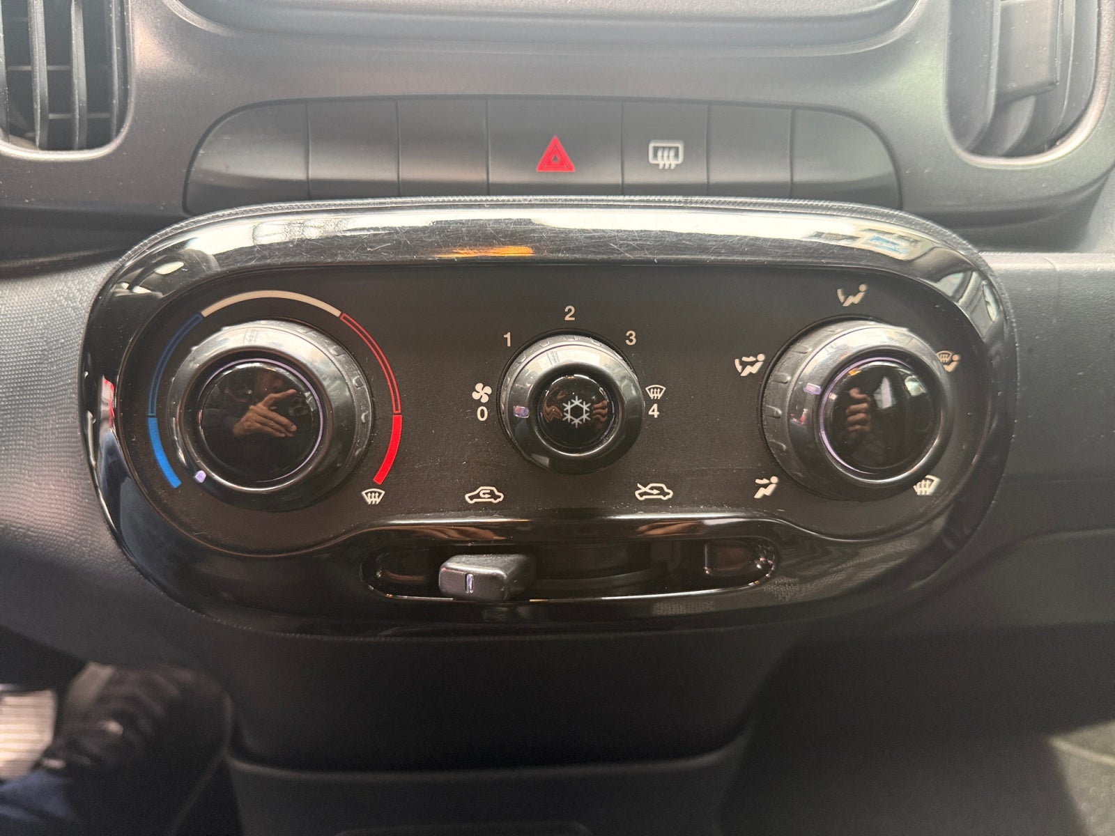 2019 FIAT MOBI LIKE