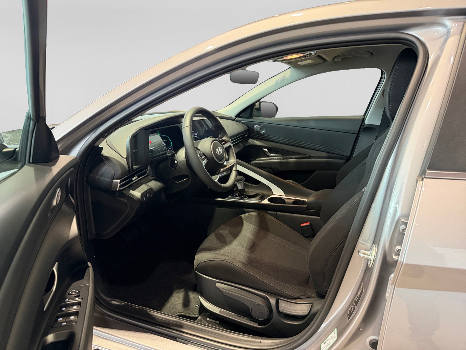 2026 Hyundai ELANTRA GLS PREMIUM DCT HEV