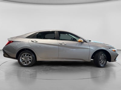 2026 Hyundai ELANTRA GLS PREMIUM DCT HEV