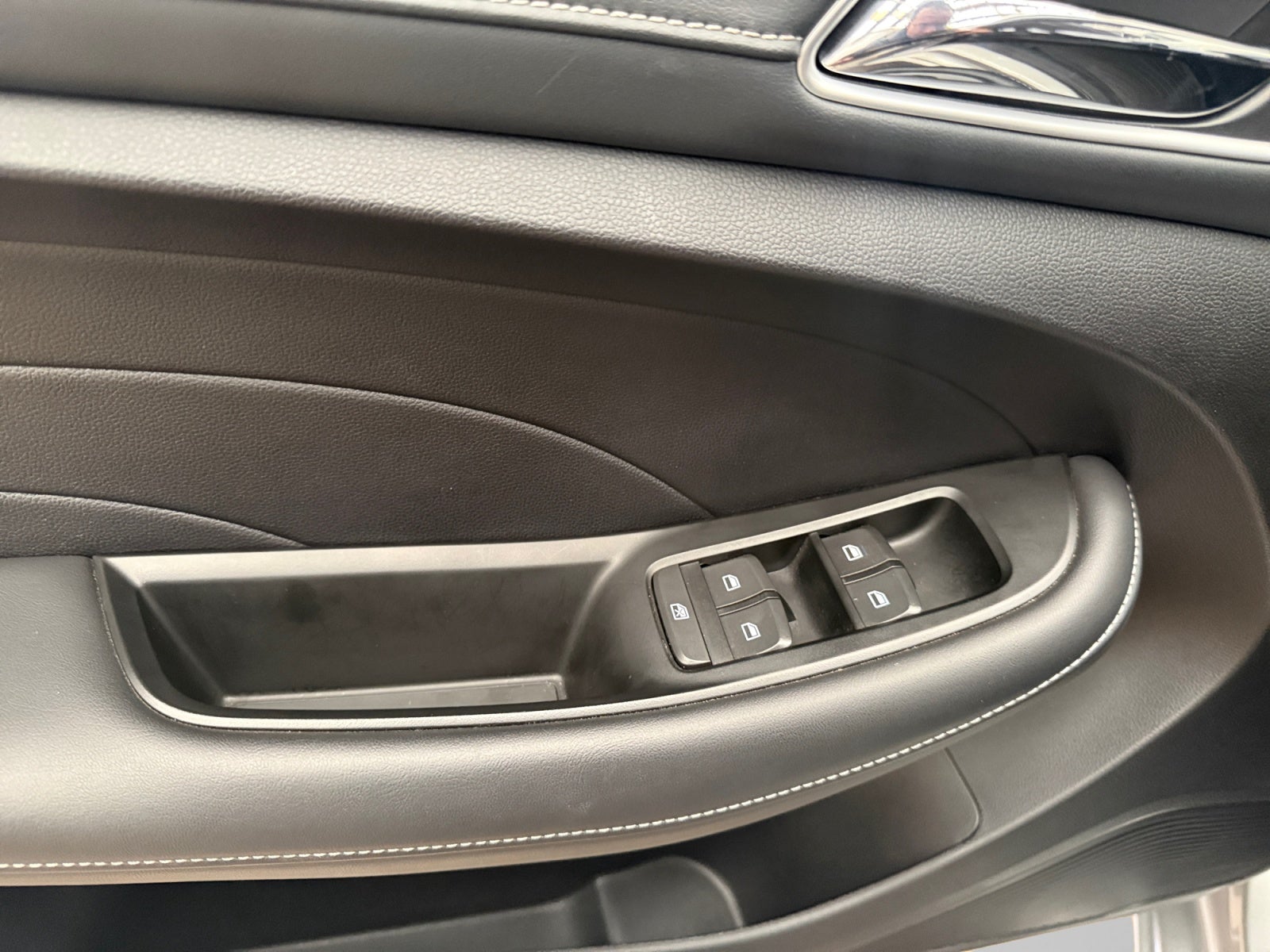 2024 MG MG 5 1.5L COM EXCITE MT
