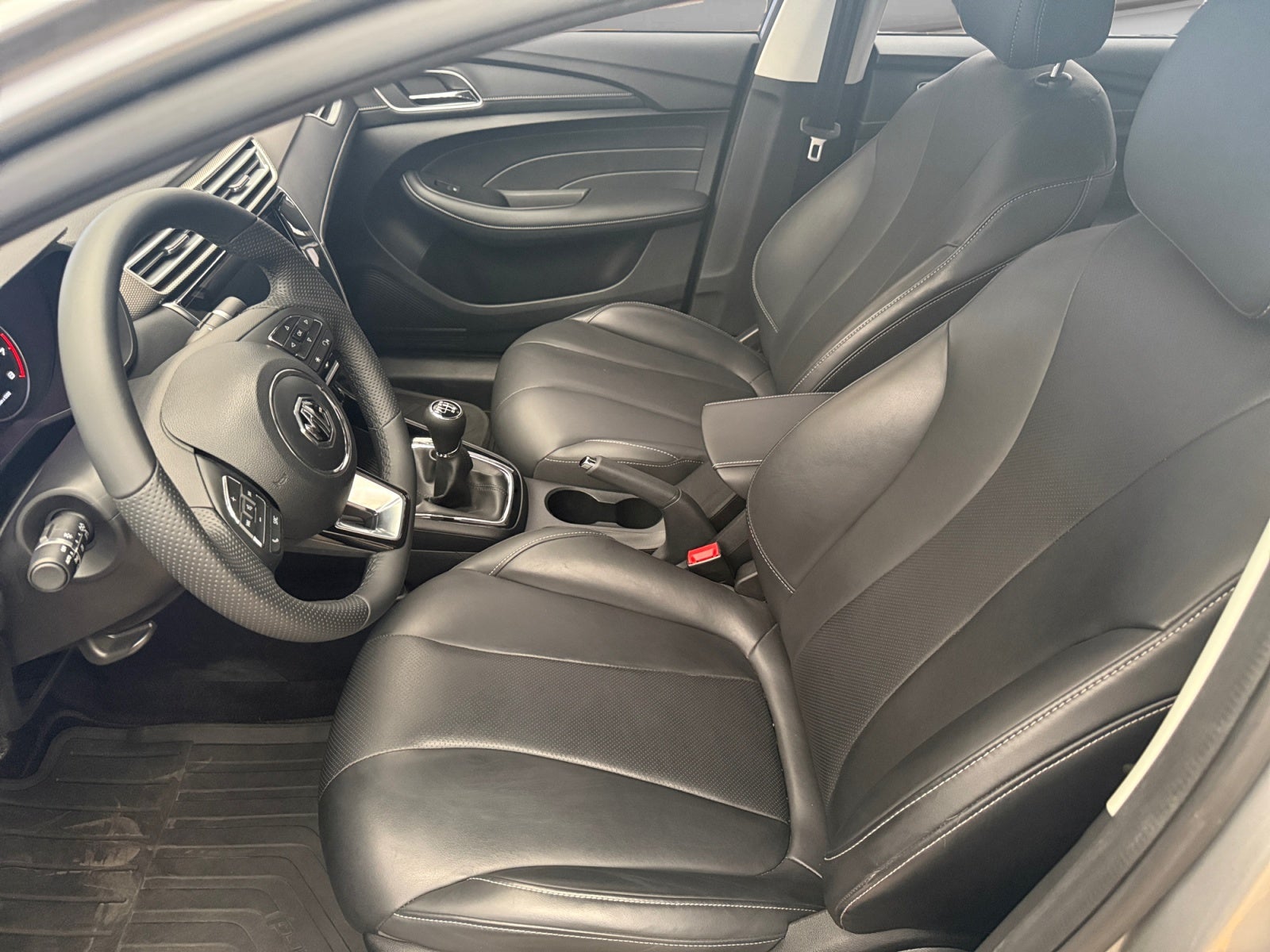 2024 MG MG 5 1.5L COM EXCITE MT