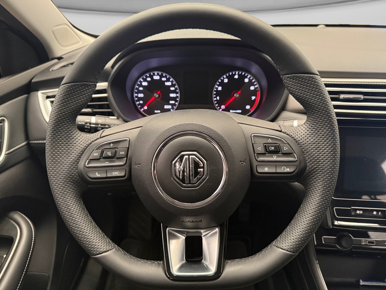 2024 MG MG 5 1.5L COM EXCITE MT