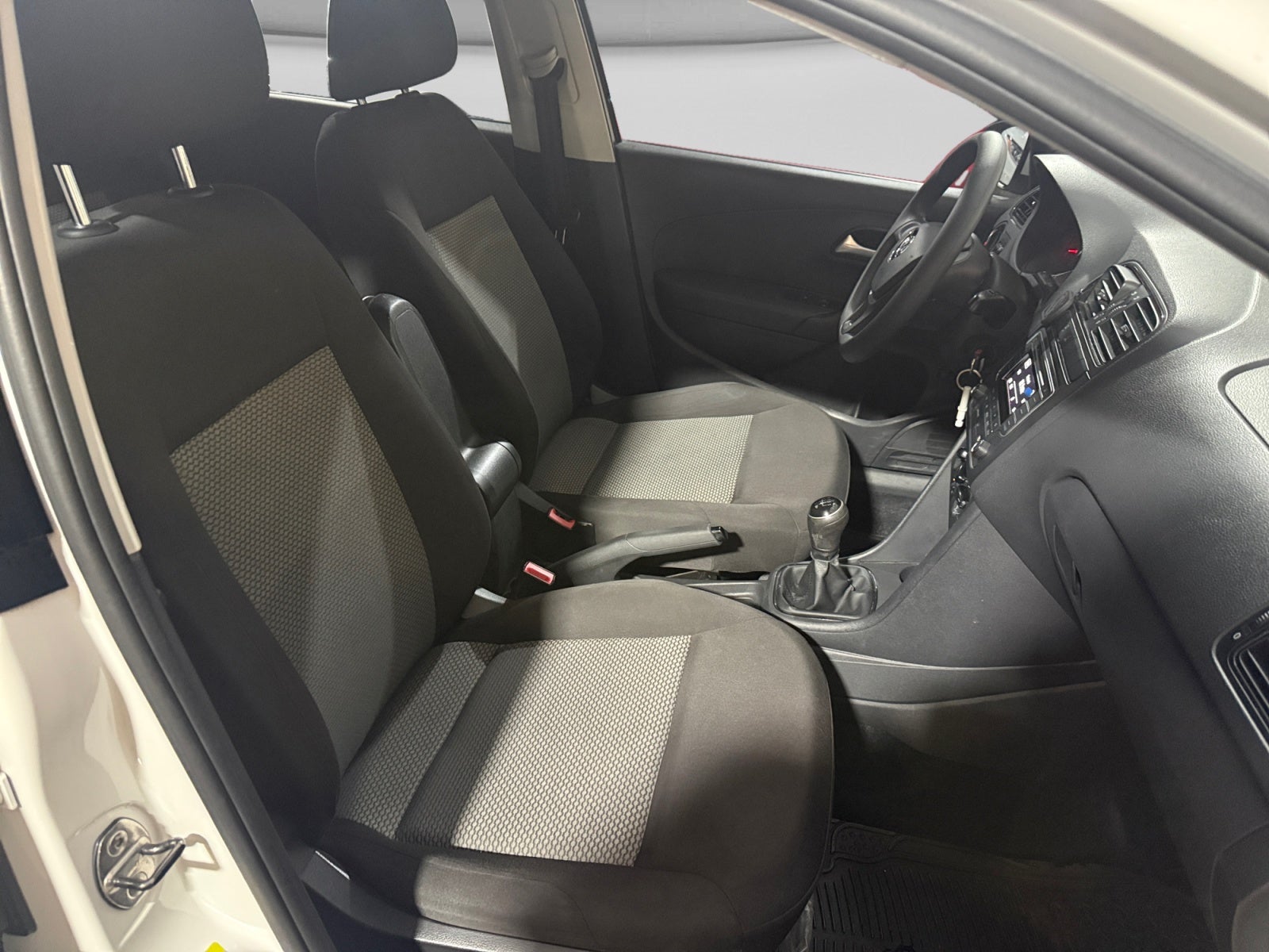 2019 Volkswagen VENTO COMFORTLINE STD.