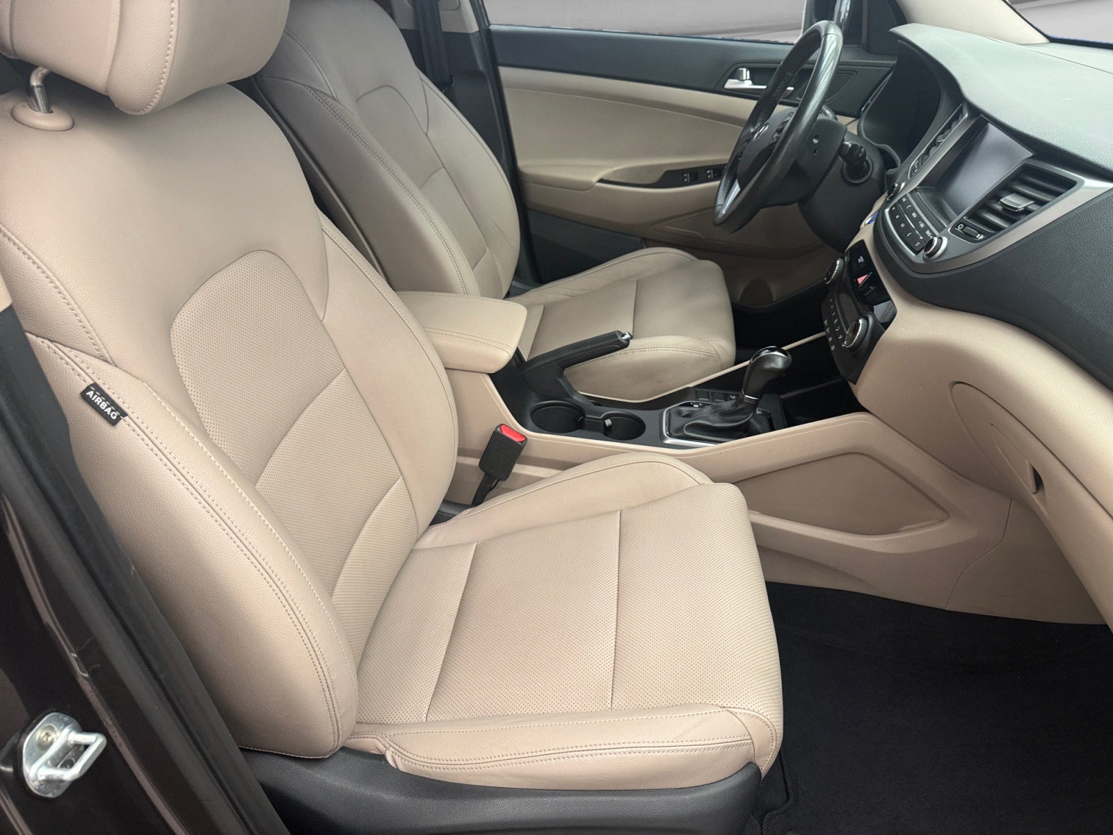 2018 Hyundai TUCSON TUCSON LIMITED AT
