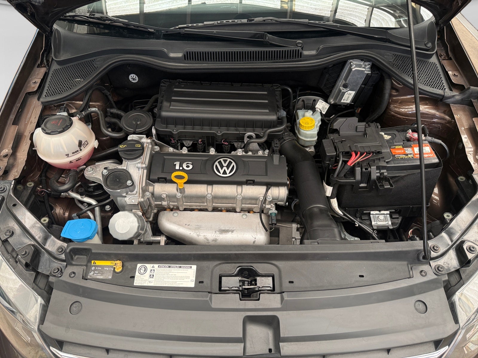 2017 Volkswagen VENTO STD.