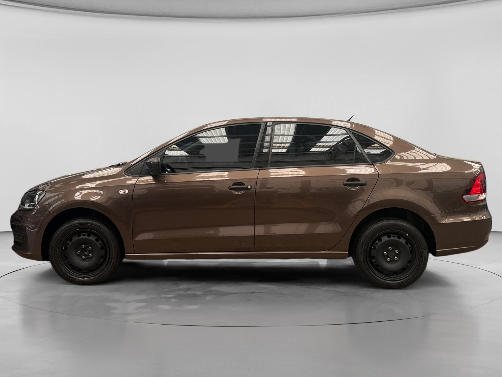 2017 Volkswagen VENTO STD.