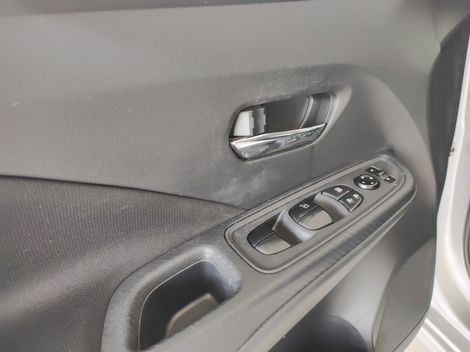 2024 Nissan VERSA ADVANCE CVT 24