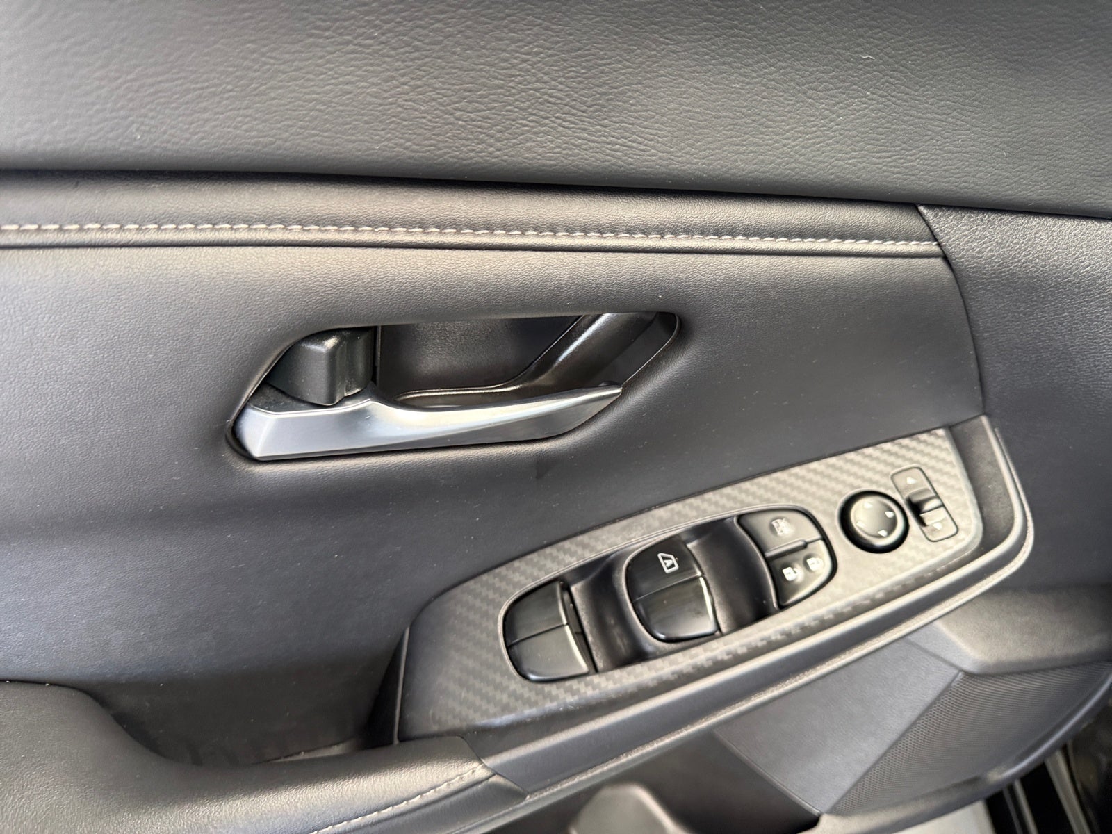 2024 Nissan SENTRA ADVANCE CVT 24
