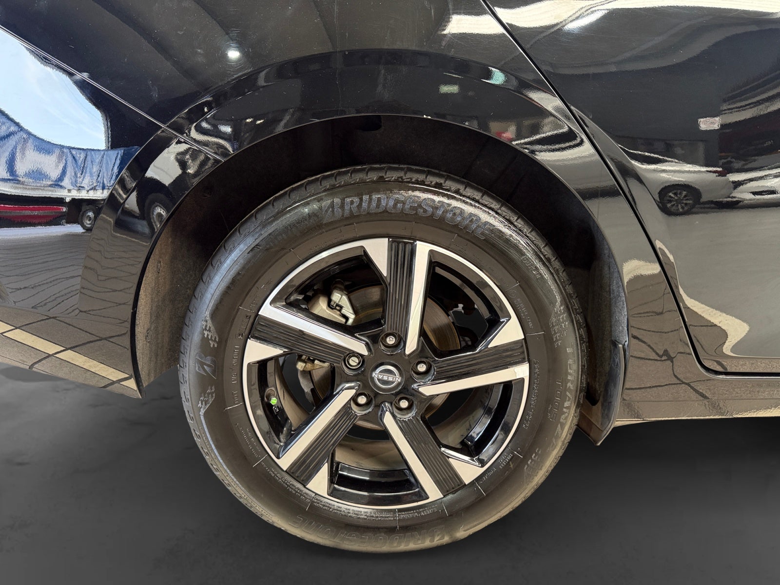 2024 Nissan SENTRA ADVANCE CVT 24