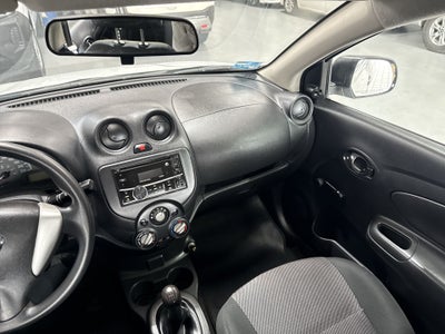 2020 Nissan VERSA MT AC 1.6L