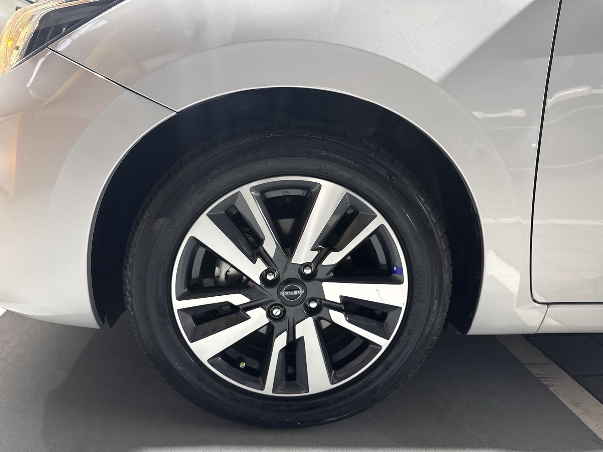 2024 Nissan VERSA ADVANCE CVT 24