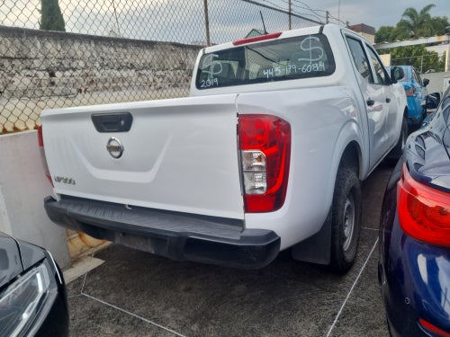 2019 Nissan FRONTIER DOBLE CABINA SE TM AC PAQ SEG 6VEL