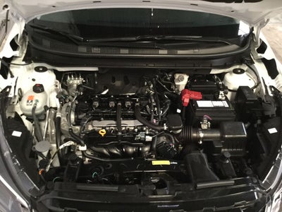 2021 Nissan KICKS PLATINUM BI-TONO 1.6 LTS CVT 21