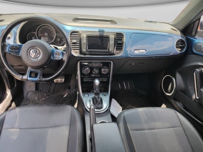 2018 Volkswagen BEETLE BEETLE SPORTLINE TIPTRONIC