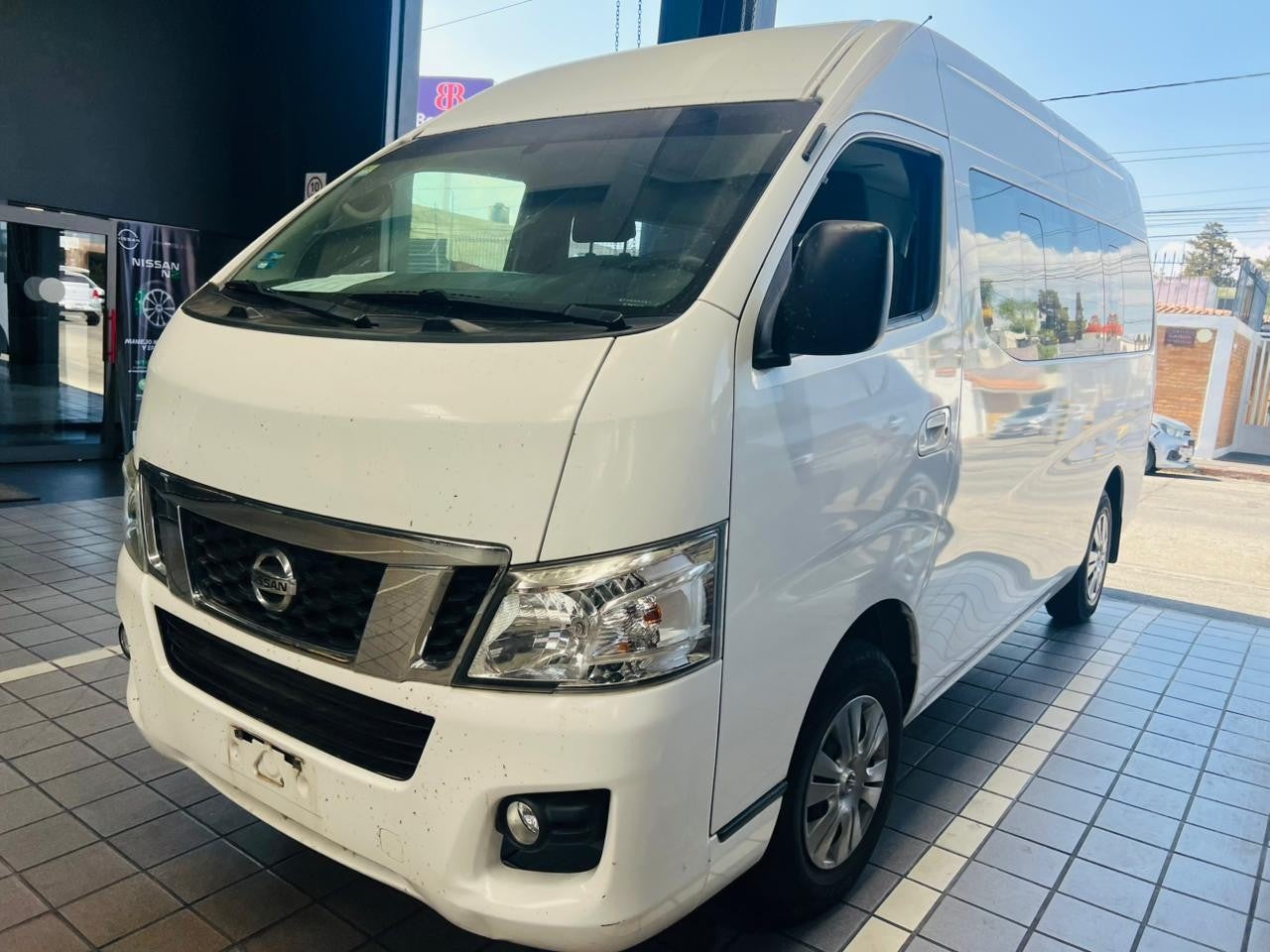 2015 Nissan NV350 URVAN 12 PAS A/A T/M