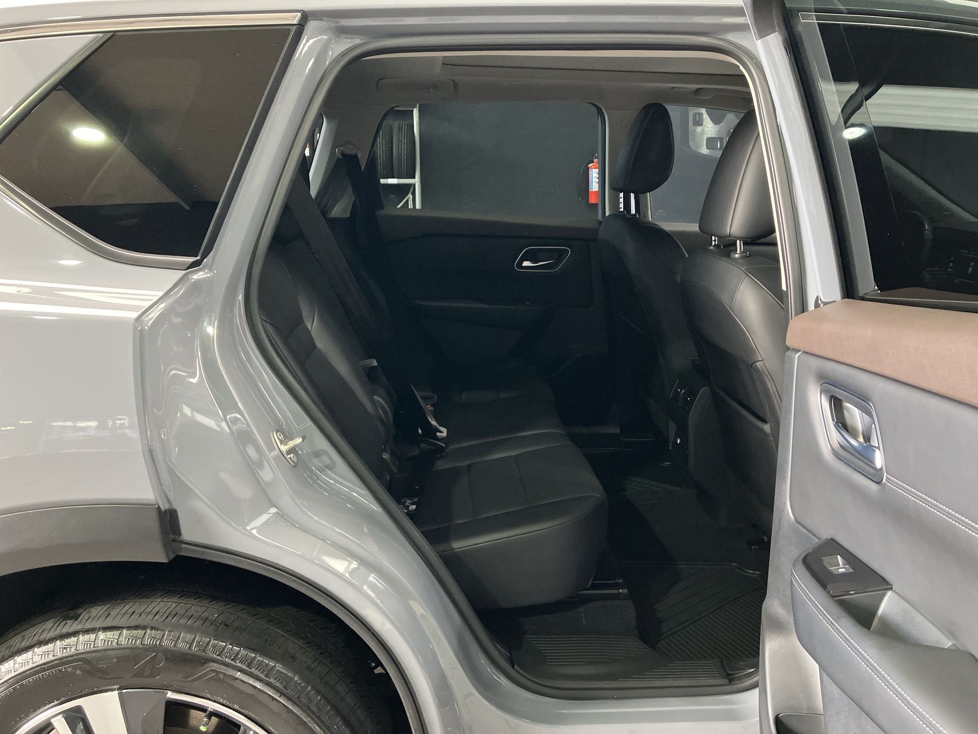 2023 Nissan X-TRAIL PLATINUM E-POWER 2 ROW 23