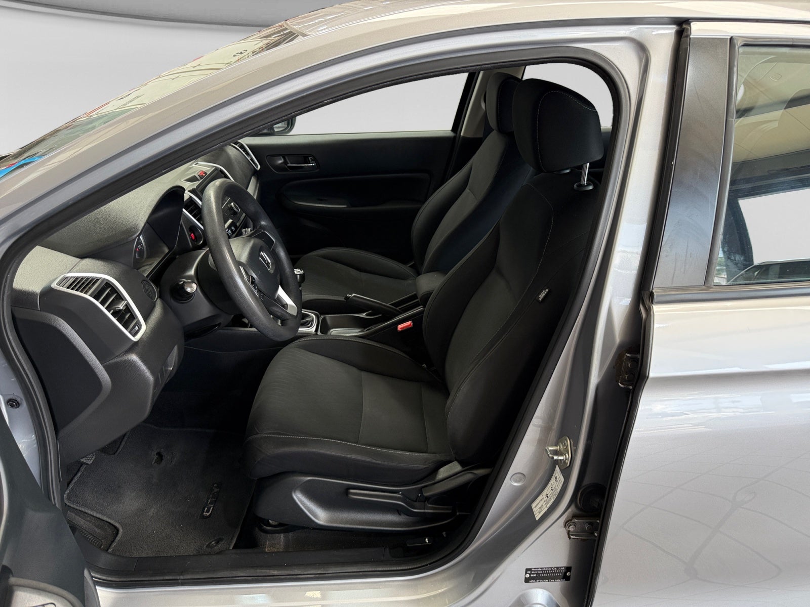 2022 Honda CITY UNIQ MT