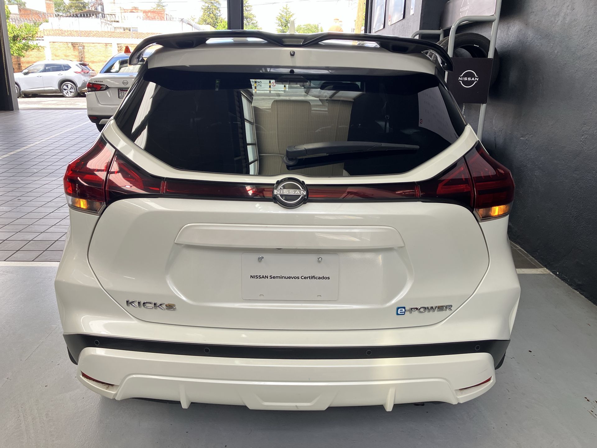 2024 Nissan KICKS E-POWER PLATINUM E-POWER 24