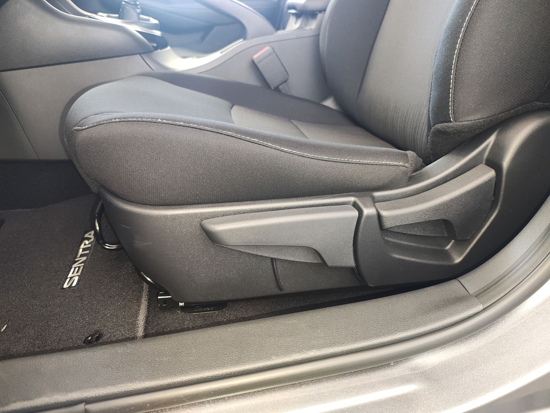 2025 Nissan SENTRA ADVANCE TM 25