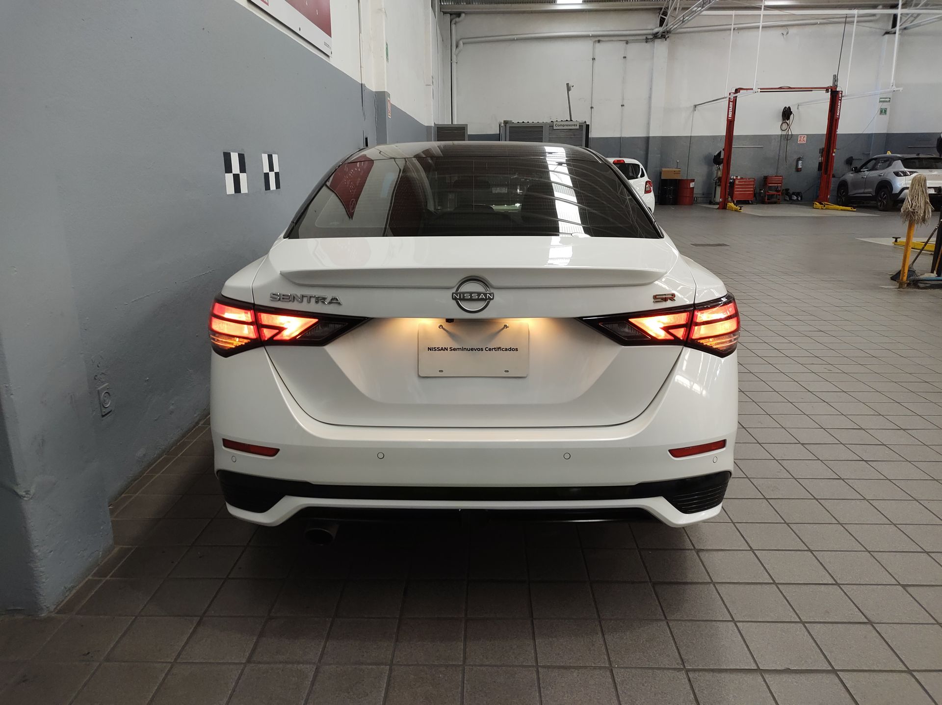 2024 Nissan SENTRA SR BITONO CVT 24