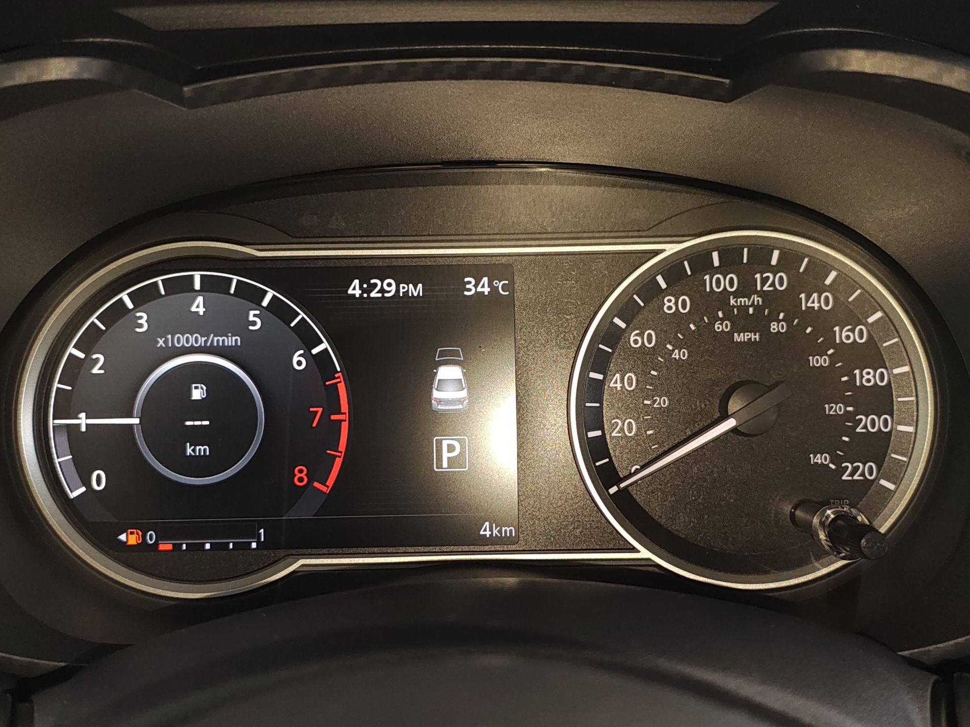 2025 Nissan VERSA SR CVT 25