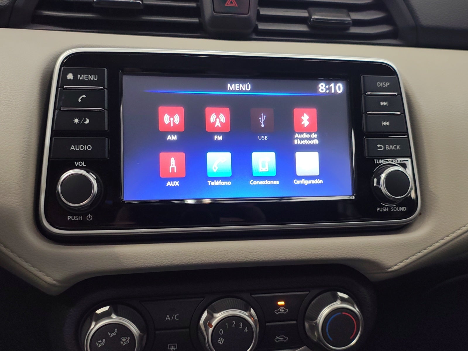 2022 Nissan VERSA ADVANCE CVT 22