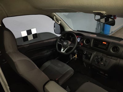 2024 Nissan NV350 URVAN PANEL AMPLIA AA 24