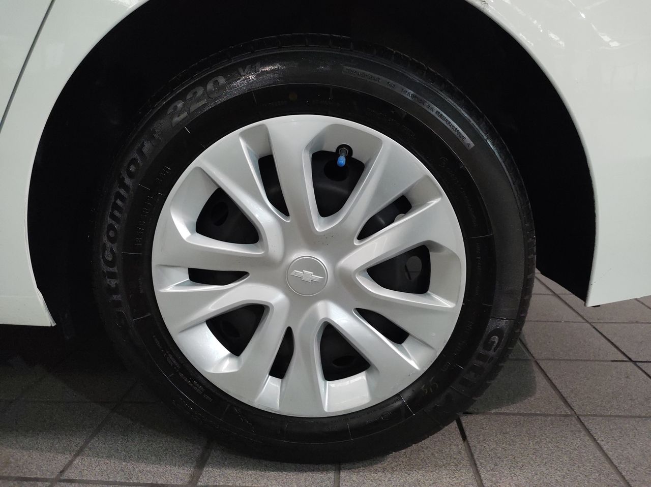 2024 Chevrolet ONIX LS B