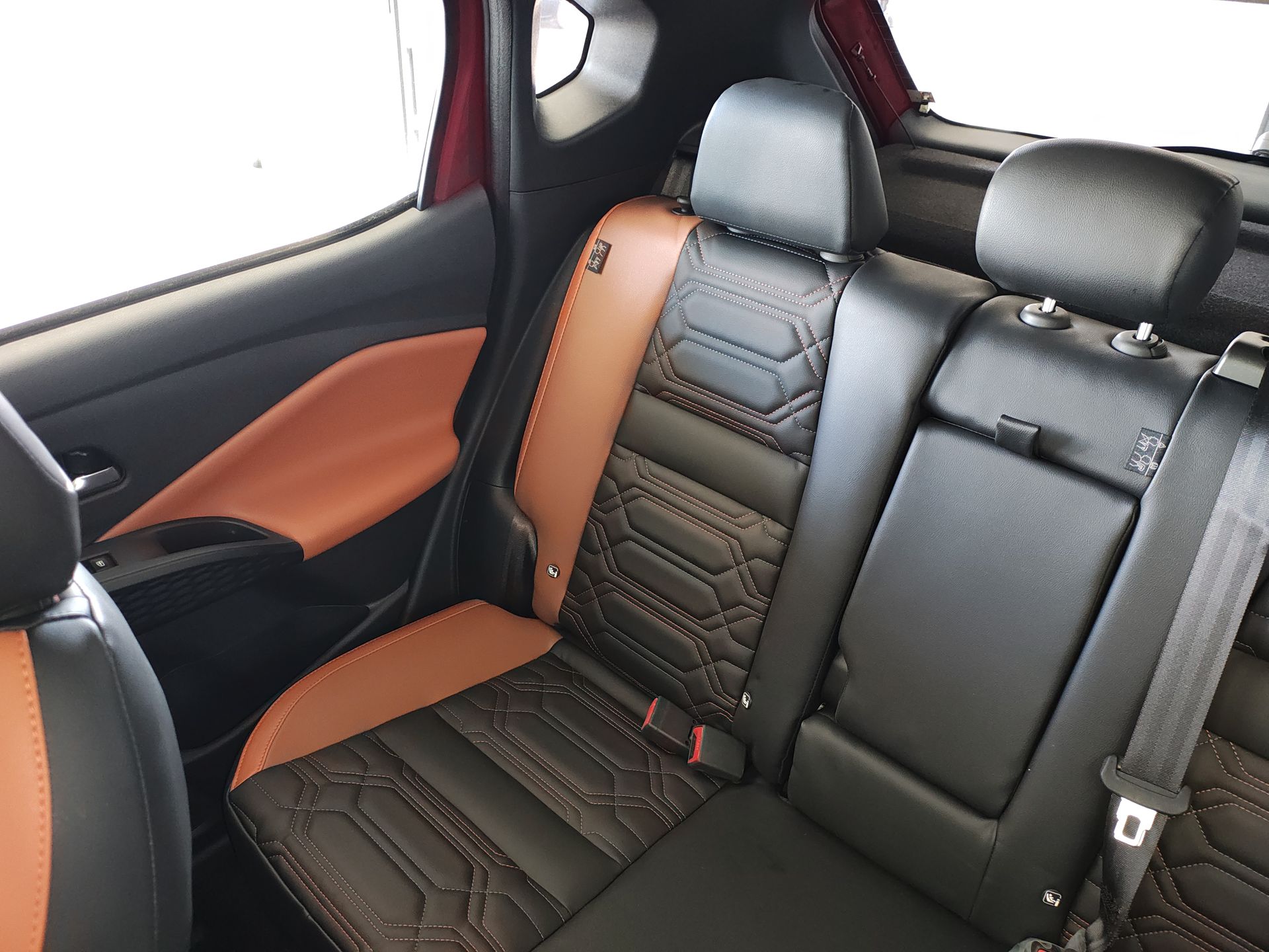 2025 Nissan MAGNITE EXCLUSIVE 1.0 LTS CVT 25