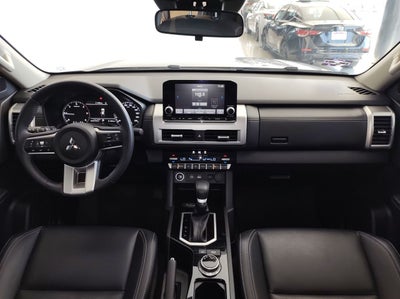 2025 Mitsubishi L200 GLS LIMITED AT 4X4 DSL