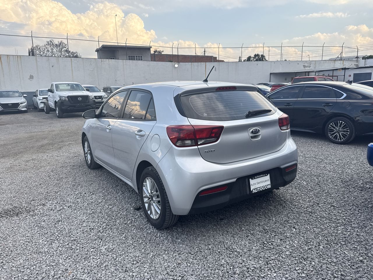 2018 Kia RIO KIA RIO 1.6L LX A/T HB
