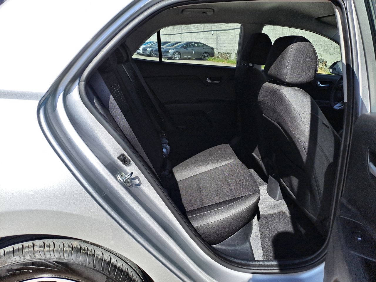 2023 Kia RIO EX TA