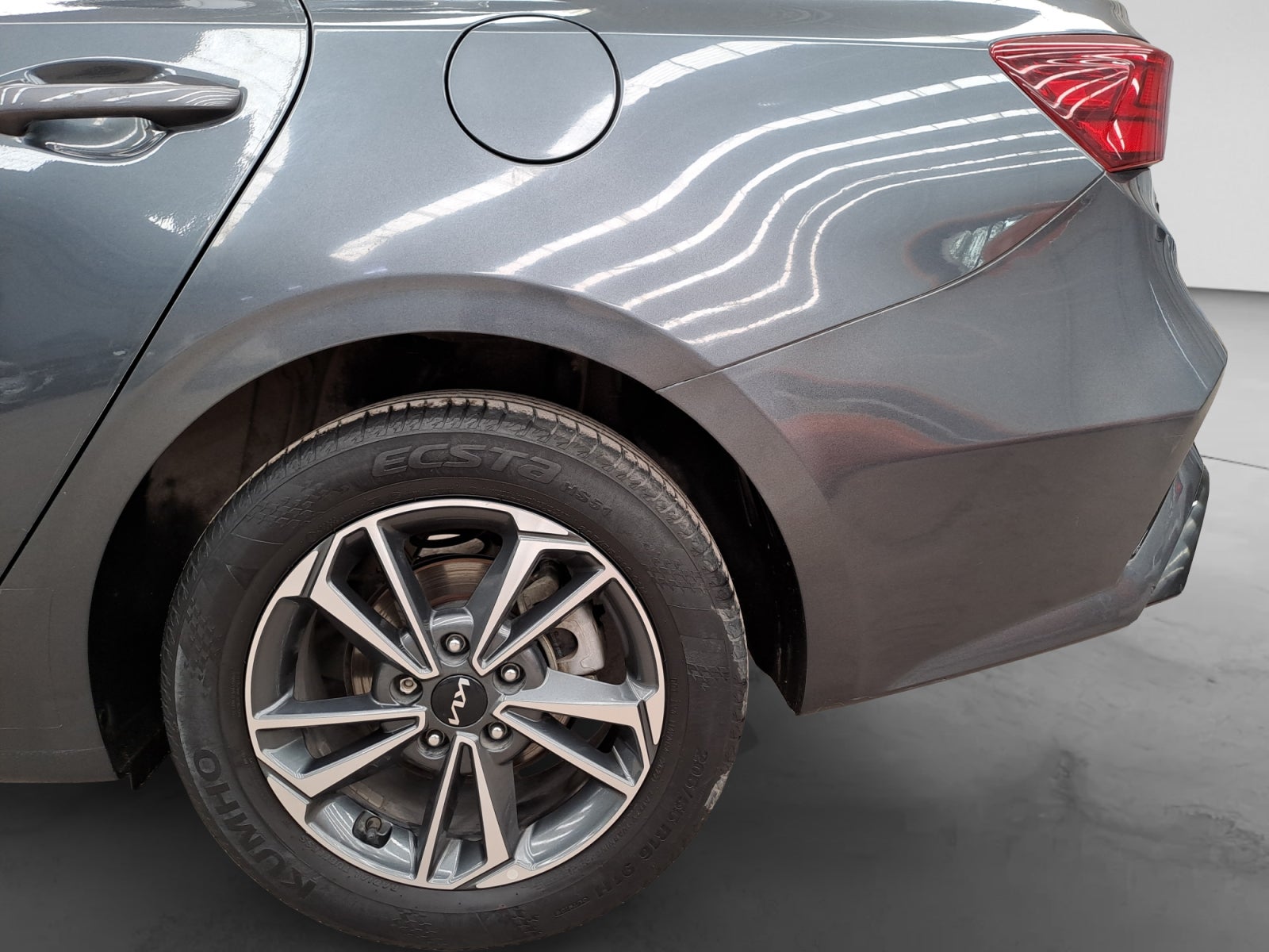 2023 Kia FORTE EX